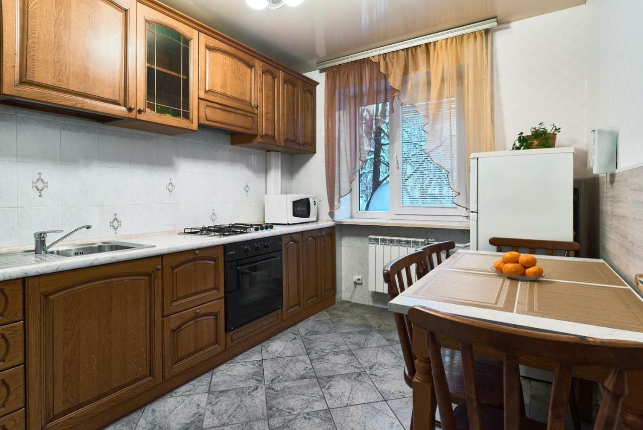 Центр! 2-Комн. Леси Украинки 3. Kiev Luaran gambar